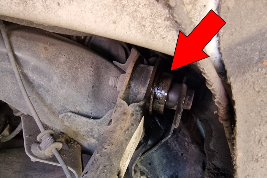 Rear Upper Front Control Arm Bush - Image 5
